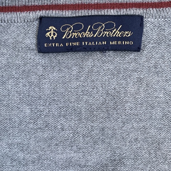 Brooks Brothers Merino Wool V-Neck Sweater - Picture 2 of 7
